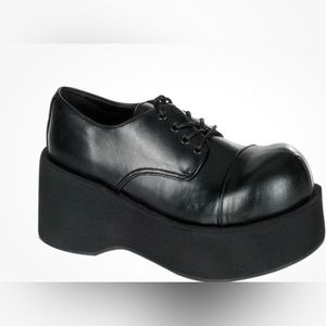 Demonia Rockabilly cyber punk gothic oxfords 3 1/4” platform gothic shoes